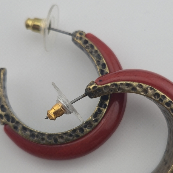 Red Enamel & Antiqued Brass Hoop Earrings 1.5” Bold Retro Look - Picture 7 of 9